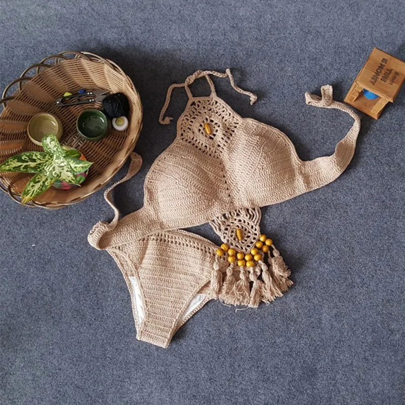 The new Europe and the United States 2017 swimsuit suit the beach sun bath hand crochet tassel bikini fission of foreign trade5