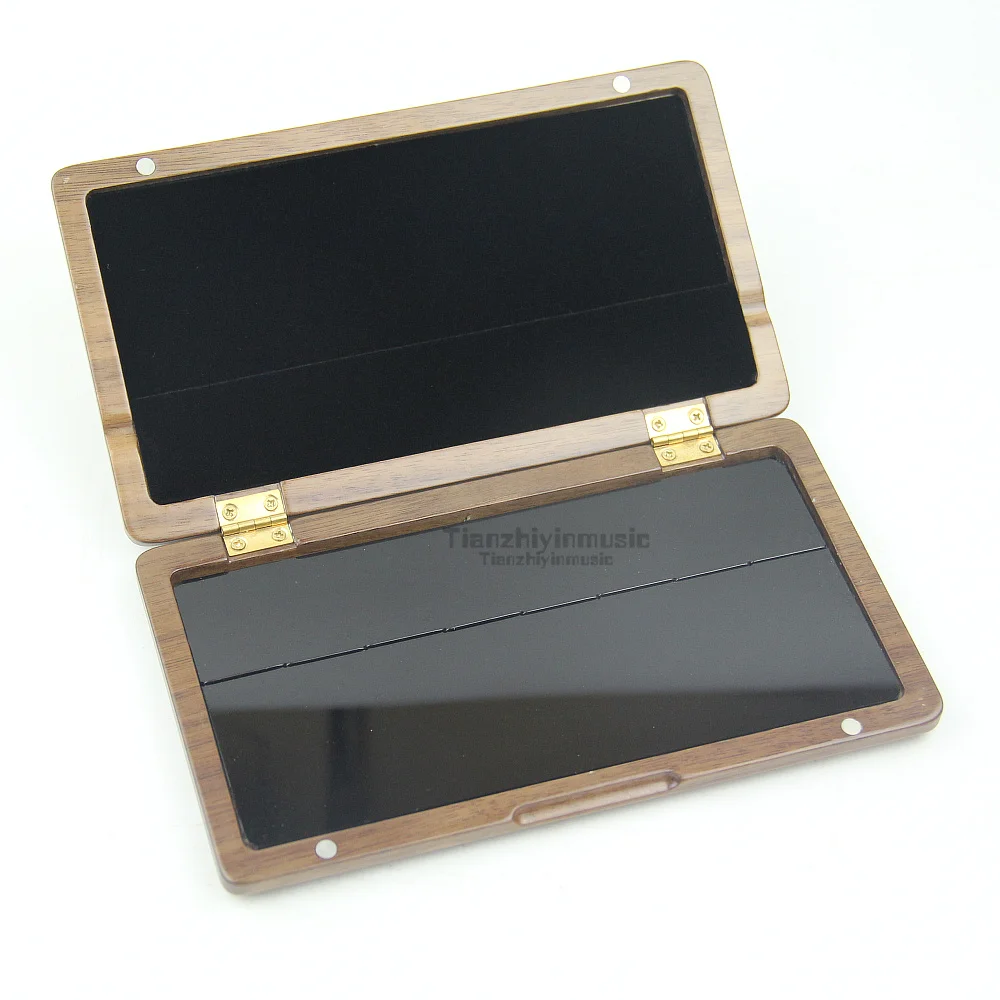 

Handmade Maple Wood Sax Clarinet Reeds Case Box Hold 8 Reeds