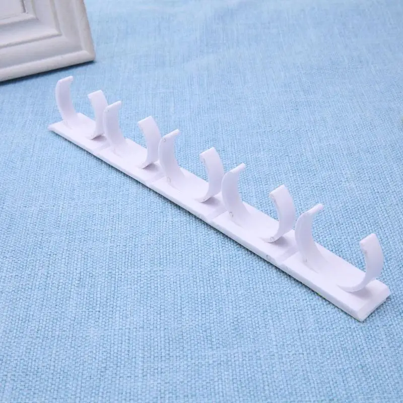 2/4 Pcs جدار جبل المكون زجاجة التوابل رف البلاستيك منظم رف المطبخ مجلس الوزراء الباب السنانير الجرار التوابل حامل أداة