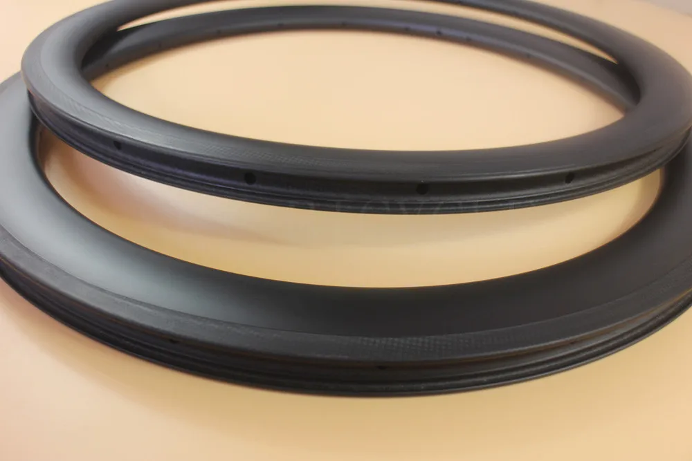 tubeless bicycle wheels