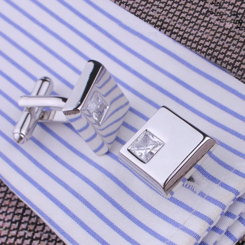 

Luxury Pink Crystal White Rhinestones Squares Cufflinks For Mens Shirt Jewelry Trendy Geometric Twins Cufflinks Buttons Gifts