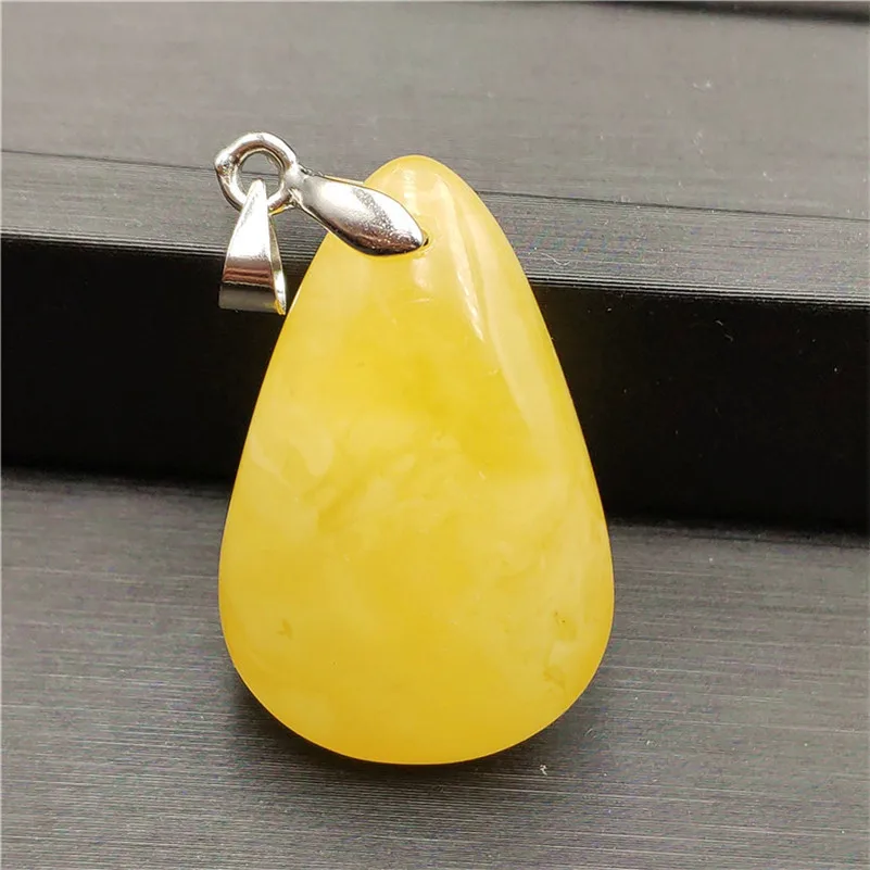 Yellow Amber Pendant (2)