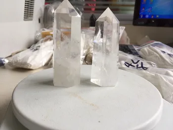 

2019 Hot Sale Single Point Natural Quartz Crystal Polished Healing Wands 2pcs a lots Wholesale Price made in China