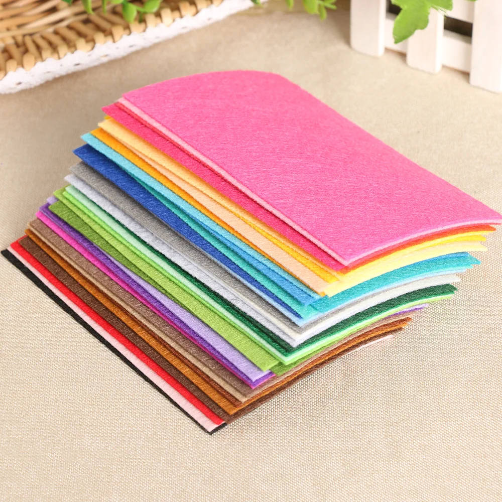 

40PCS Color Felt Cloth 1mm Felt Fabric Polyester Fabrics Needlework Diy Needle Sewing Dolls Crafts Handmade Home Decoration