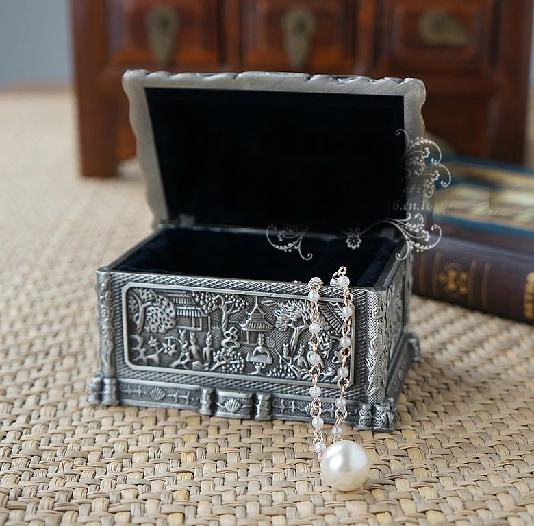 New Arrival classical Carving Princess jewelry box Sweet Bride Wedding