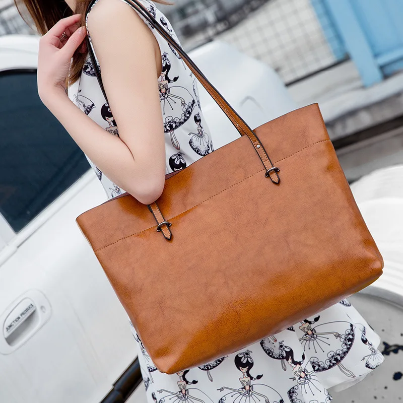

2019 New Leather Handbags Fashion Oil Wax Leather Big Bag Shoulder Bag