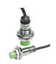 

Switch PR18-5DP inductive switch sensor three line PNP often open new