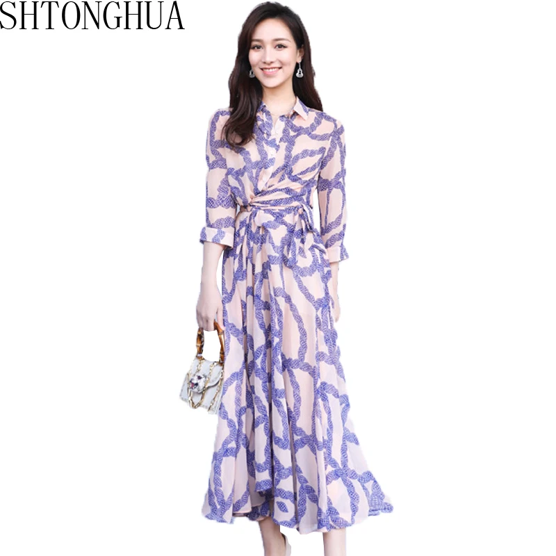 

SHTONGHUA Summer Printing Chiffon Dress 2019 Women Three Quarter Turn Down Collar Single breasted Vintage Bow Holiday Long Dress