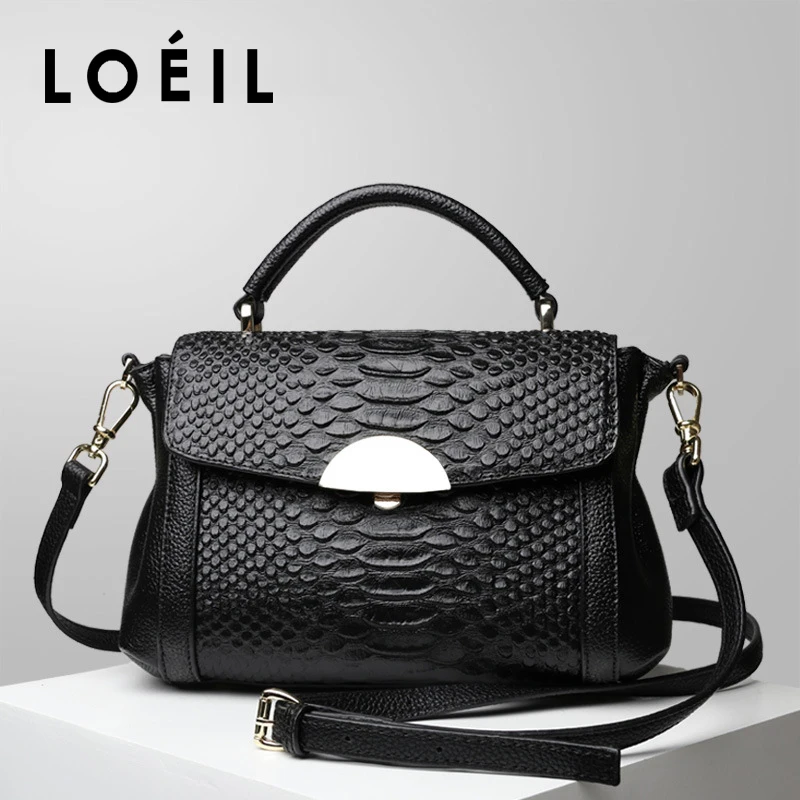 

LOEIL Crocodile pattern wings Baotou layer leather bag female 2018 new leather handbags trend women's shoulder Messenger bag