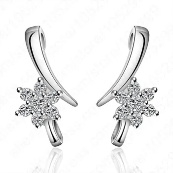 

Snowflake Snow Flower Stud Earring Fine 925 Sterling Silver Cubic Zirconia Woman Jewelry Elegant For Wedding Engagement