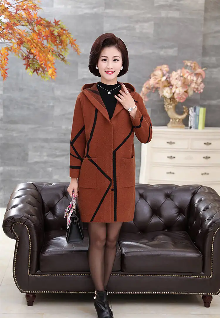 Осень зима размера плюс 4XL женский элегантный Свободный вязаный кардиган средней длины с капюшоном свитер мать среднего возраста повседневное пальто X14
