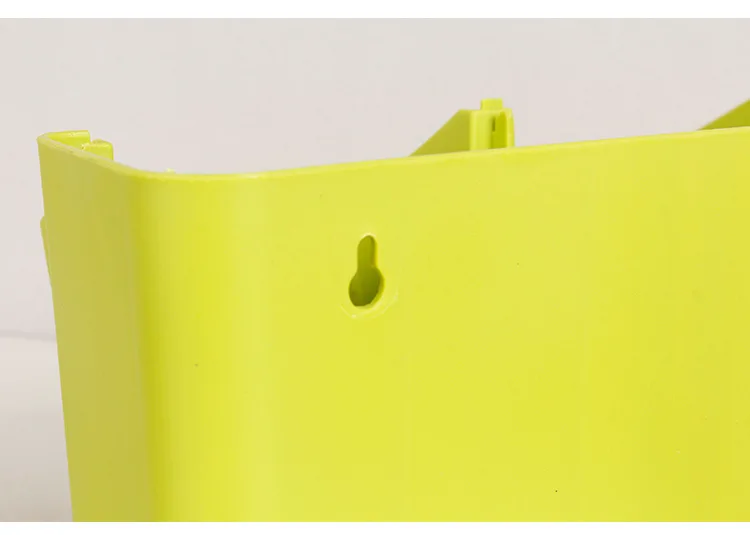 3632256689_1815754305