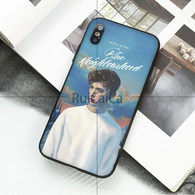 TRXYE Leave this blue neighbourhood