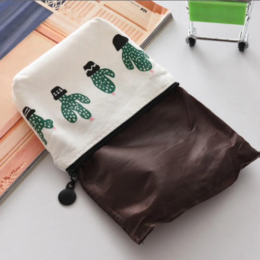 Canvas Cash Coin Purse,Smile Leaves Art Print Make Up Bag Zipper Small Purse Wallets