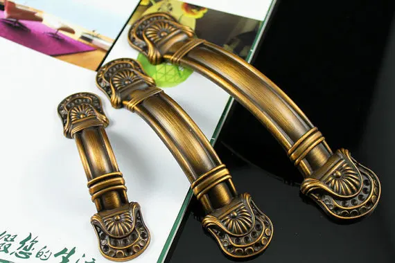 

Cabinet Door Handles Pulls Knobs Gold Bronze Dresser Drawer Pull Handles Kitchen Furniture Cupboard Hardware Decorative Art Deco