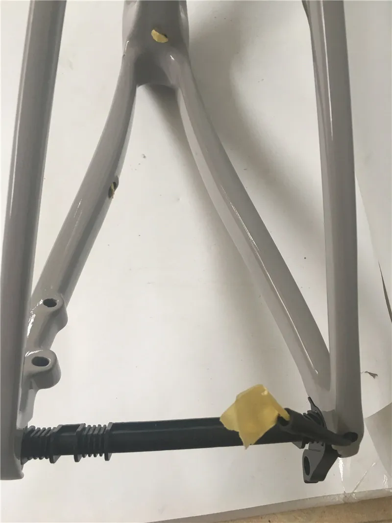 Flash Deal 2019 new 6 color carbon disc brakes road frame classic gray Fit Both DI2 and Mechanical group disc brakes road frame 1 Flash Deal 2019 new 6 color carbon disc brakes road frame classic gray Fit Both DI2 and Mechanical group disc brakes road frame 1