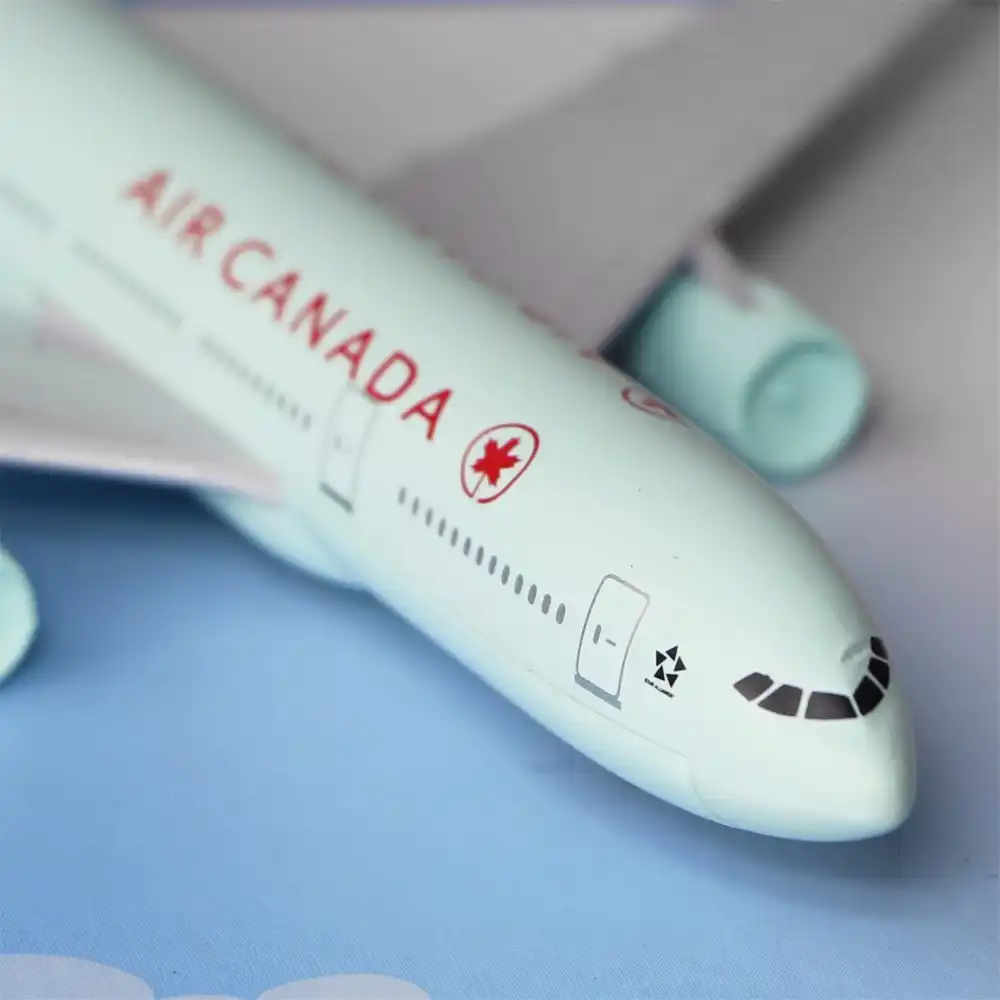 Канадские авиалинии Boeing 777 16 см металлические модели самолетов детские