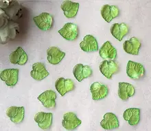 1800pcs 16mm Beautiful Transparent Acrylic Green Leaf Beads Bead With Hole For Hair Peice Tiaras Jewelry Scrapbooking Craft DIY