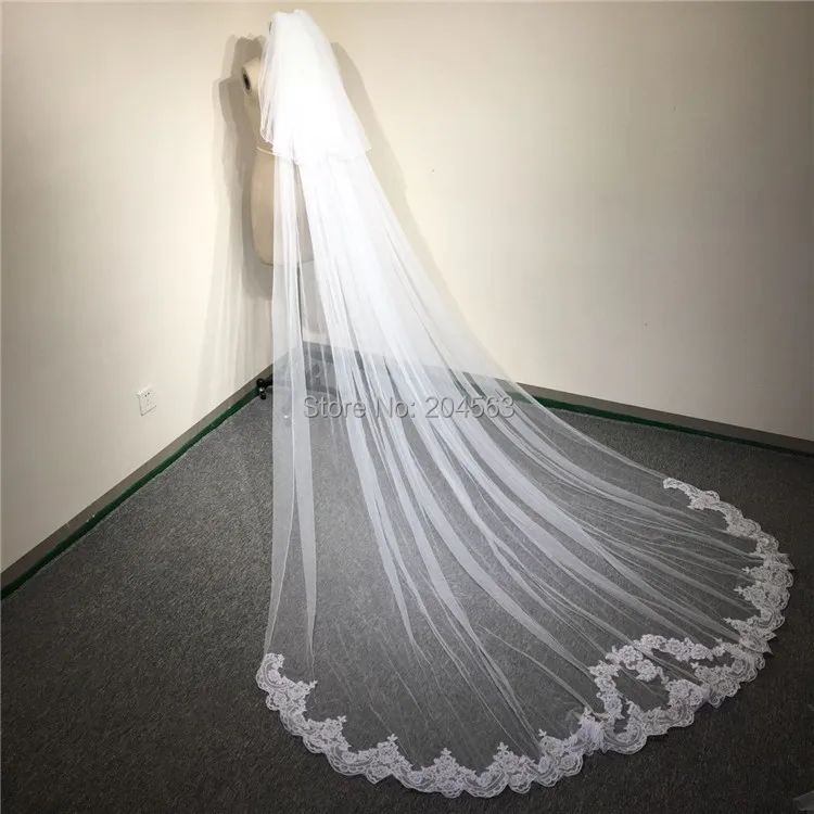 

Two-Layer White or Ivory Long Lace Wedding Bridal Veils Tulle Veil for Bride with Comb
