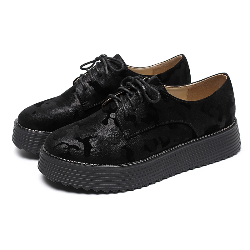 AIMEIGAO Spring Autumn Lace-up Flat Platform Shoes Thick Bottom Women Casual Shoes British Style Women Brogue Shoes