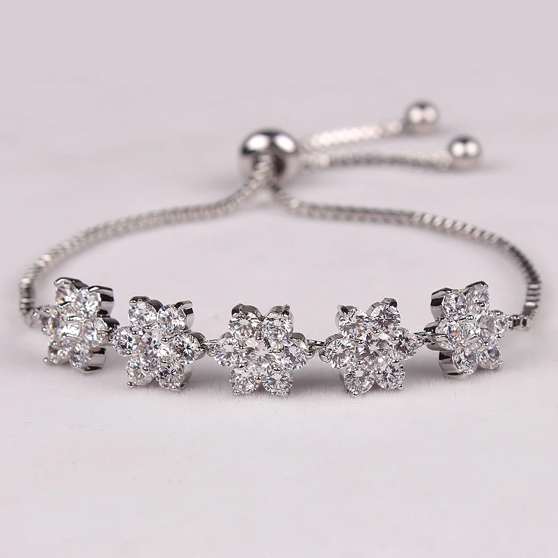 

High Quality Cubic Zirconia Flower Design CZ Zircon Adjustable Bracelets For Lady in White Gold / Rose Gold Color Plated