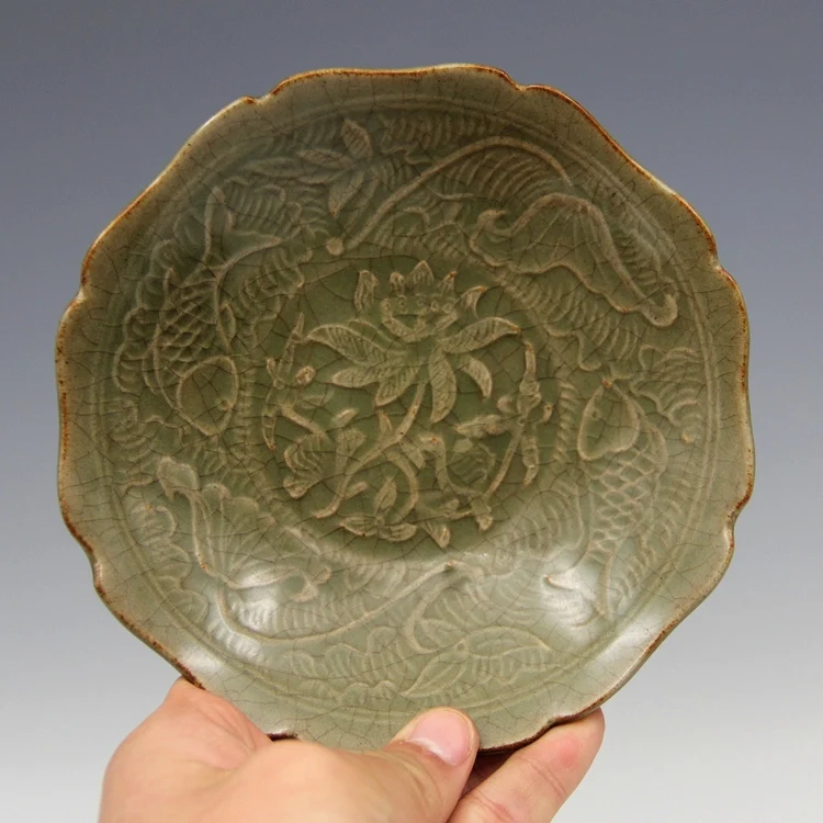 

#4 Rare Song Dynasty(961--1275)Longquan Kiln porcelain bowl, Engraved pattern,best collection & adornment, Free shipping