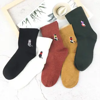 

1Pair Women Embroidery Cat Printed Retro Thermal Cotton Socks Autumn Winter Style Thicken Warm Funny Comfortable Soft Socks