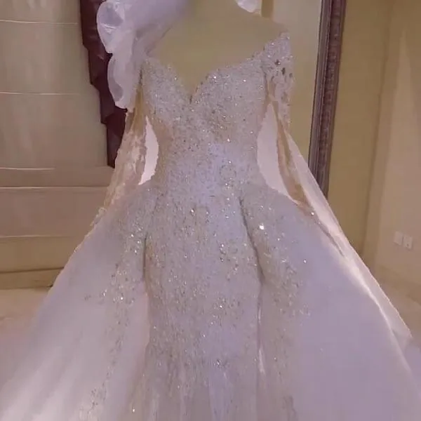 Wedding Gowns 2016 Detachable Skirt Beading Sequins Crystal Sparkle Mermaid Long Sleeve Arabic Style Wedding Dresses