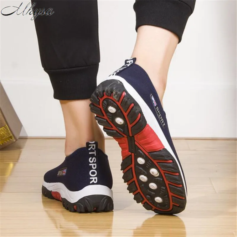 Mhysa 2019 new spring autumn fashion men's casual shoes comfortable breathable non-slip flat shoes solid color sneakers L166