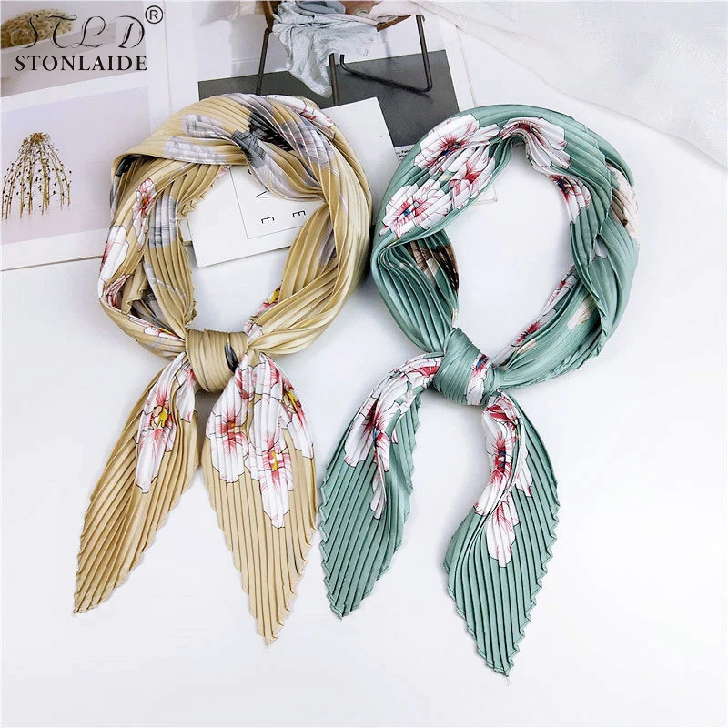 

New Design printed Good quality pleated scarfs for ladies Color block panel small square towel Neck scarf Neckerchief Foulard