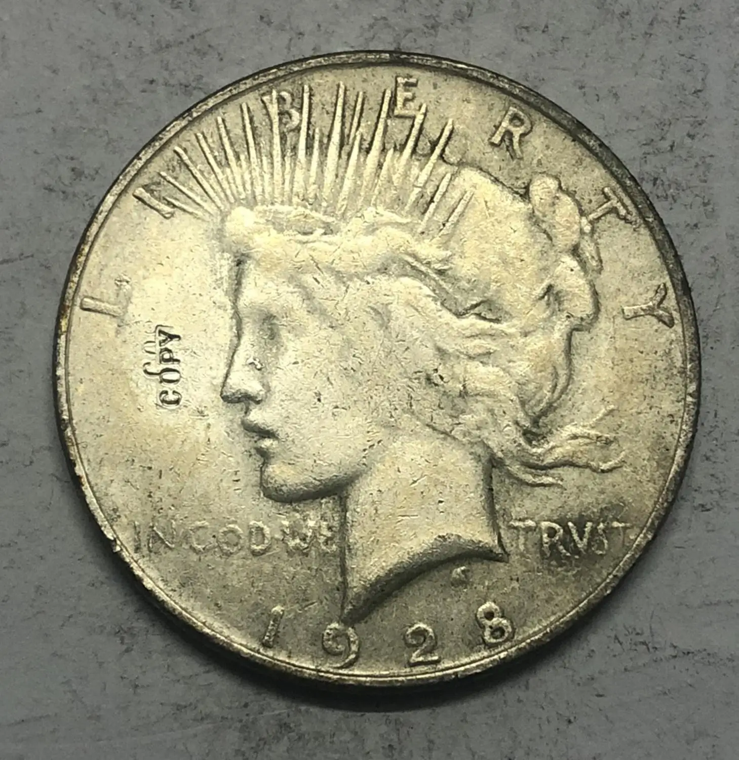 

1928 Peace Dollar silver plated Copy