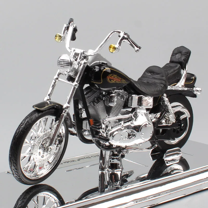 

1:18 Maisto FXDWG Dyna Wide Glide super Davidson 1997 chopper motorcycle scale diecast models bike Toy Vehicle miniatures