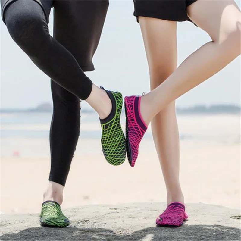 Уличная акваобувь летняя обувь для мужчин дышащие шлепанцы женщина быстросохнущая одежда заплыва дайвинг носки для девочек пляжные сандалии Tenis Masculino