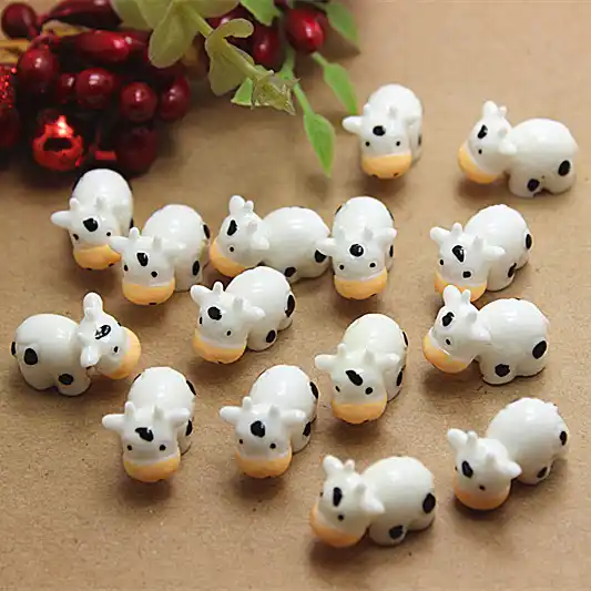 10 pçs kawaii mini vaca animais casa micro fadas jardim estatuetas miniaturas casa decoração do jardim diy acessórios, 12*13*18mm