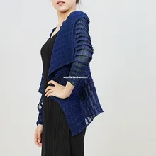 Трехмерная драпировка ультра-тонкое однотонное пальто с длинными рукавами