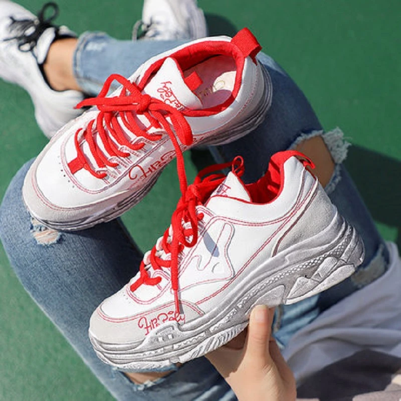 flat soled tennis shoes