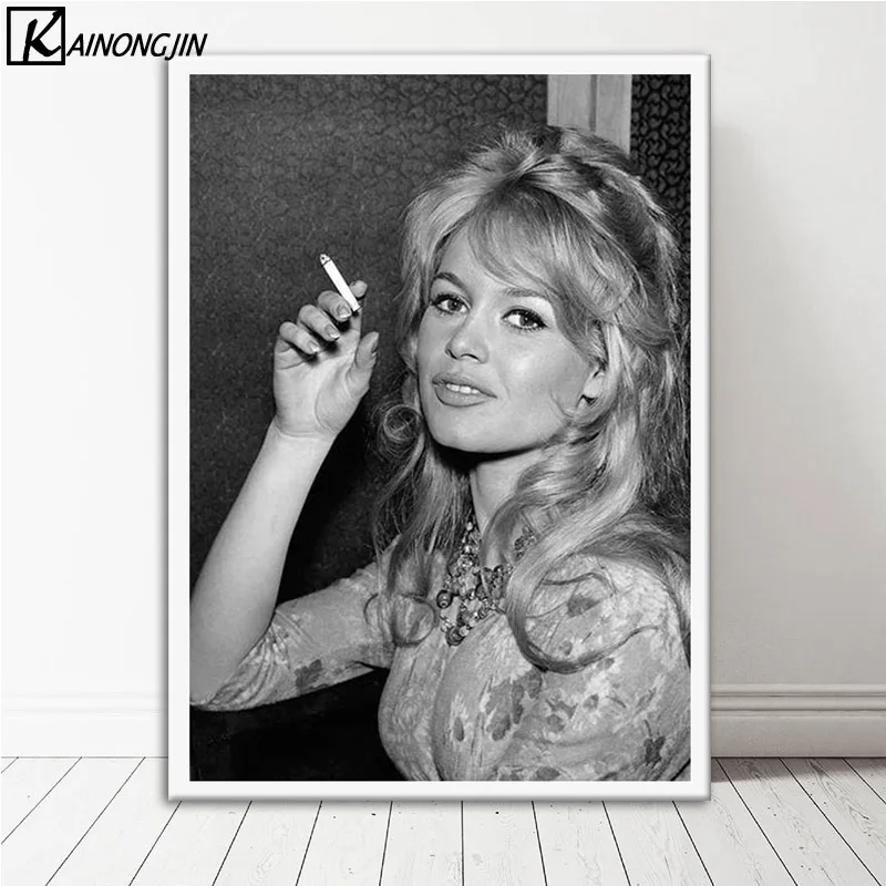 Bardot sexy bridget Brigitte Bardot