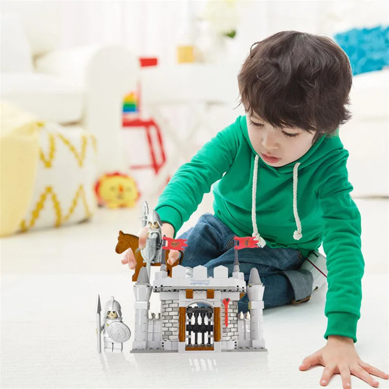 Castle Building Block Sets 174pcs DIY Building Blocks Assemble Toy Early Educational Brinquedos Kids legoeings Castle Building Block Sets 174pcs DIY Building Blocks Assemble Toy Early Educational Brinquedos Kids legoeings