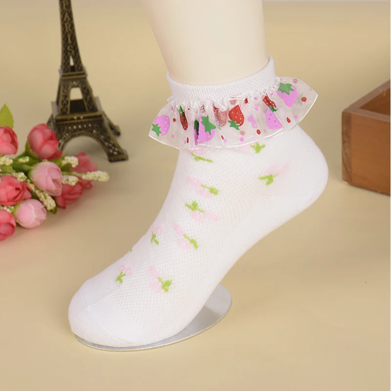 Весенне-летние детские носки для девочек, От 2 до 12 лет, кружевные Дышащие Короткие носки с рюшами, с клубничкой, вишней, школьные, белые, розовые - Цвет: Белый
