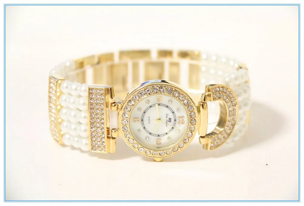 2390045132_381868954