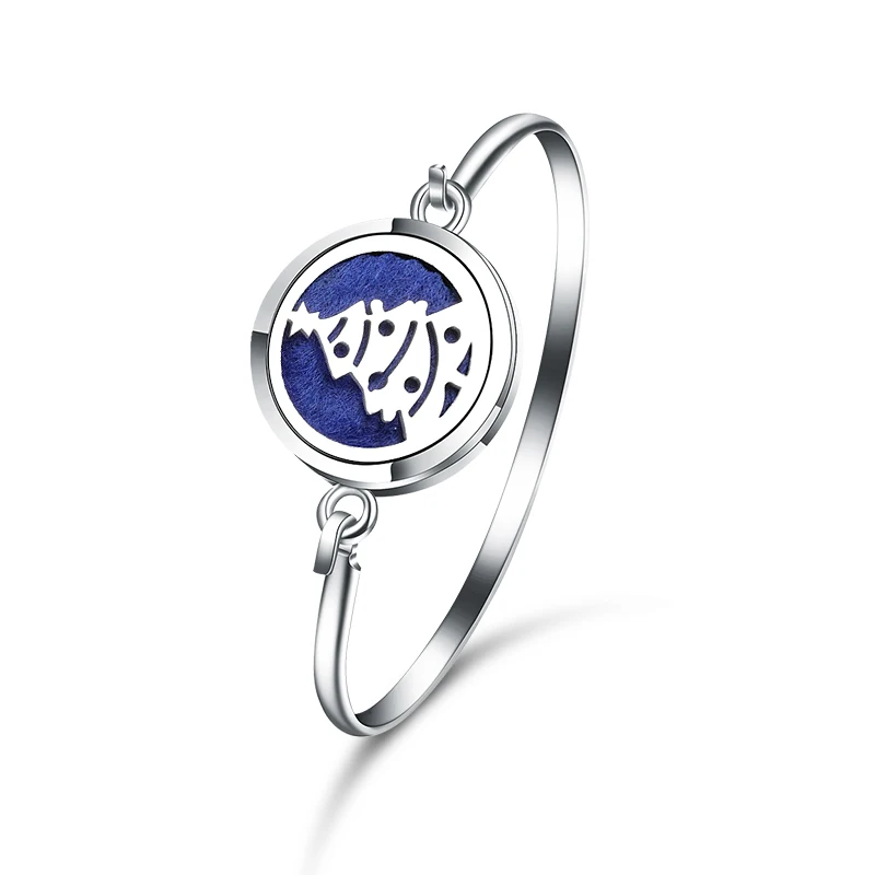 

New Aroma Diffuse Christmas Tree Bracelet Stainless Steel Perfume Aromatherapy Essential Oil Diffuser Lockets Bracelet Jewelry