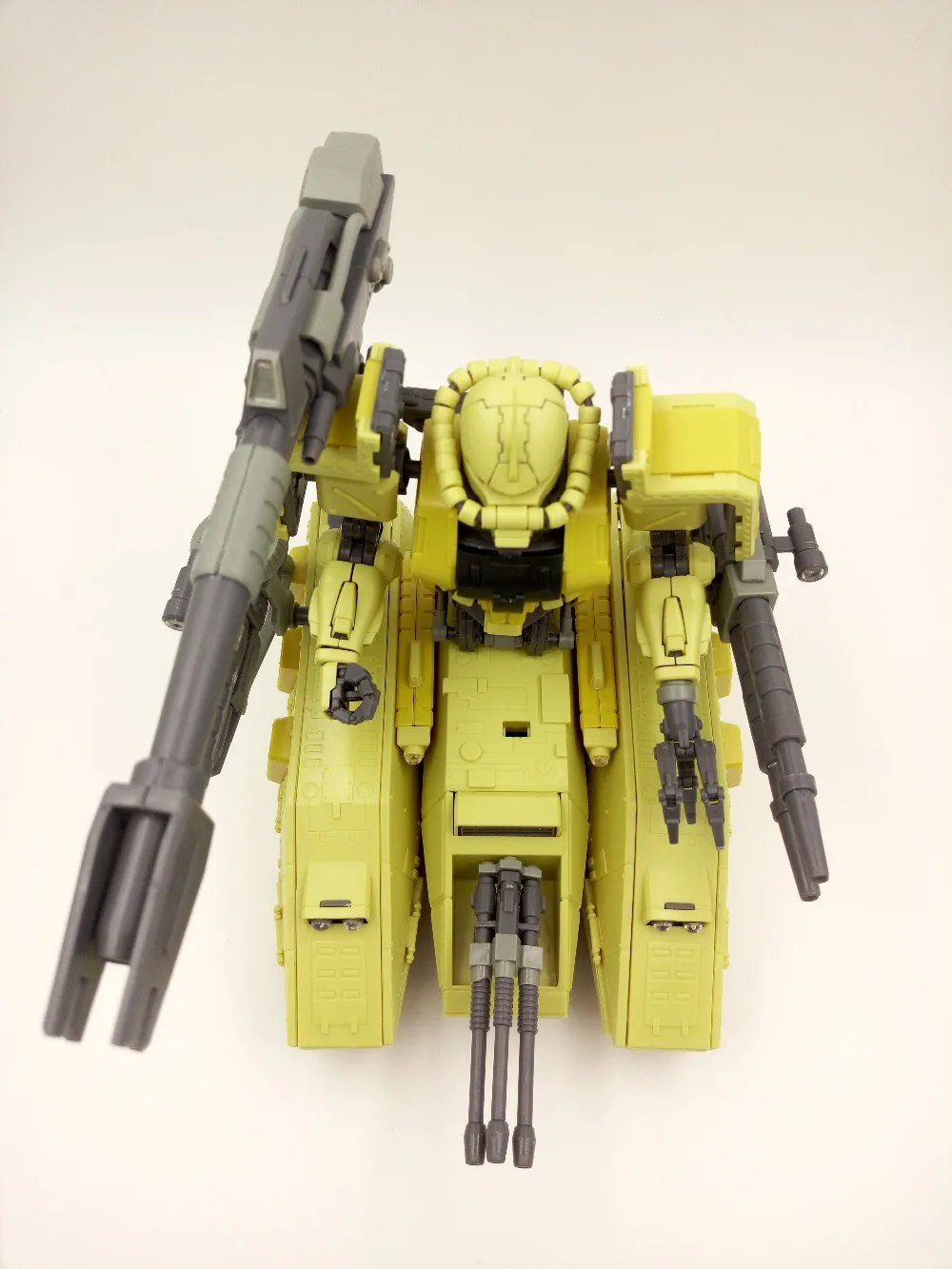 MK Motor King MG 1/100 MS-06V ZAKU TANK Gundam светодиодный зеленый или желтый