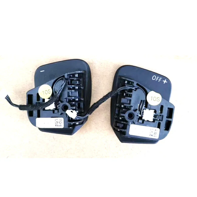 

Steering Wheel Button Switch Module for Golf MK6 Tiguan CC 6C0 951 528/6C0 951 527