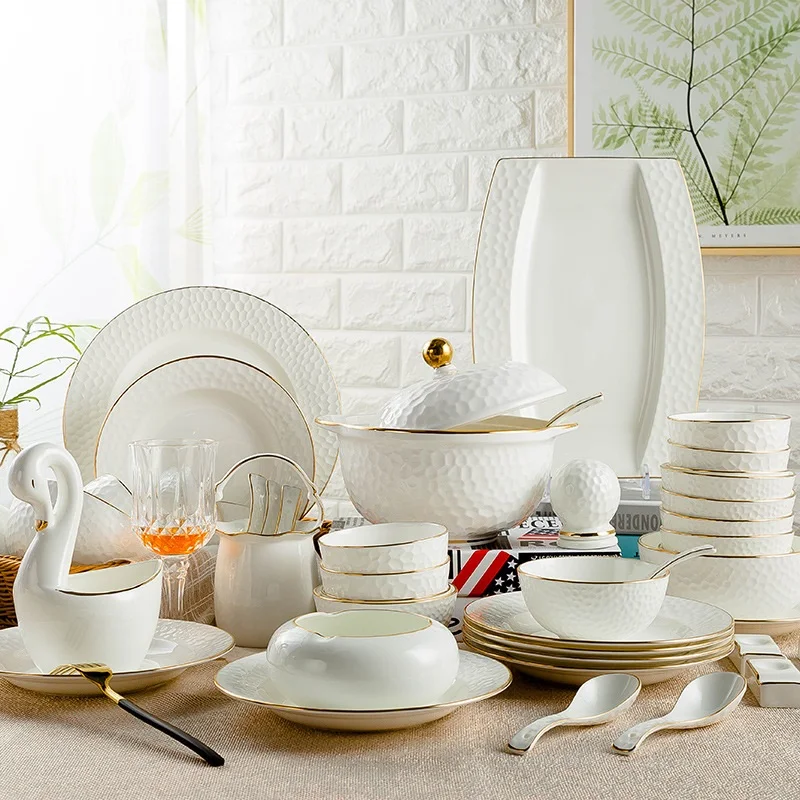 

christmas Gold Tableware Set Jingdezhen Bone Porcelain Tableware Bowls Dishes Ceramic Plates 60 PC Water Cube Chinese Gifts