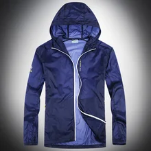 Новое прибытие Открытый кожи Куртки Мужчины Водонепроницаемый быстрый сухой ветрозащитный сезон: весна–лето тонкая куртка Солнцезащитная куртка