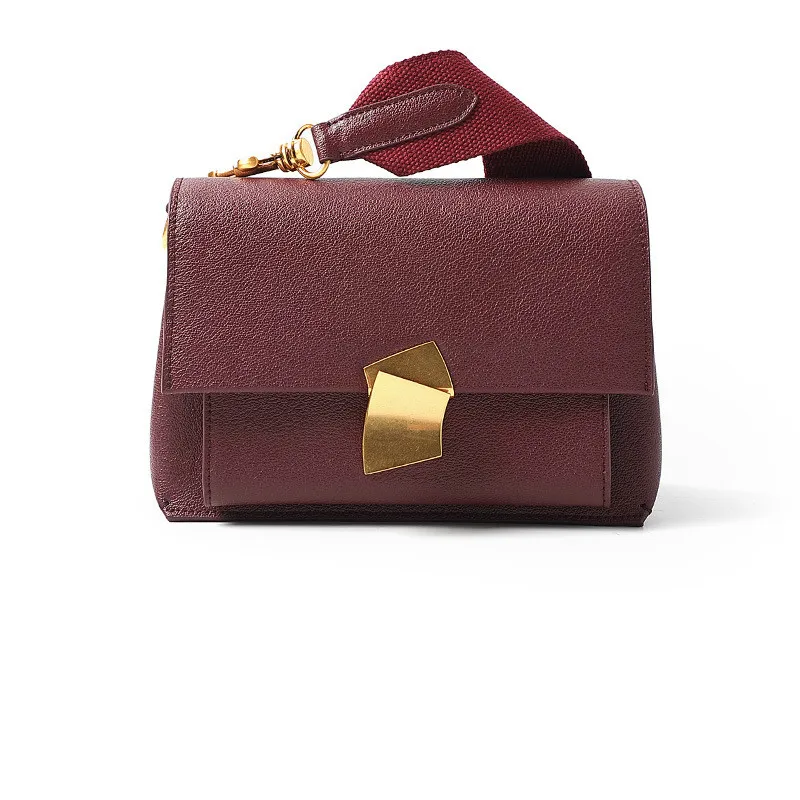 

2019 New Fashion Minority Design Women Cow Leather Bag Retro Hardware Single Shoulder Bag Flap Bag Designer High Quality Bag