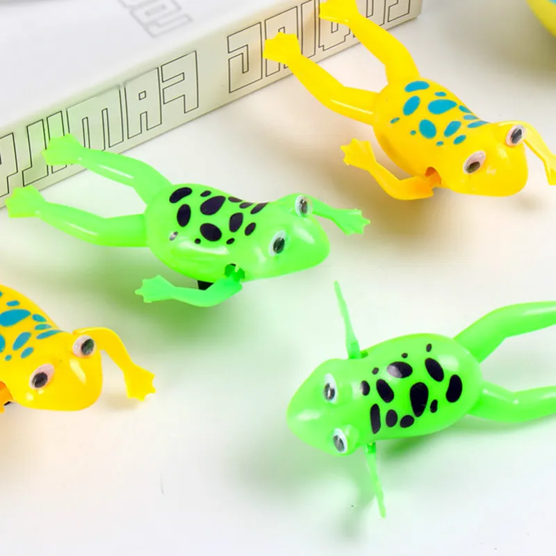 wind up frog bath toy