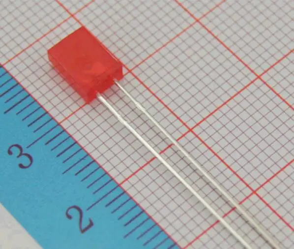 100 шт. Квадратный светодиодный светильник 2x3x4 белый постоянный ток 3 в