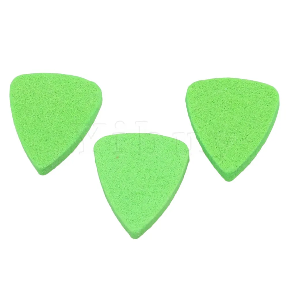Yibuy 50piece 3x2.8cm Green Felt Guitar Finger Picks Plectrums for