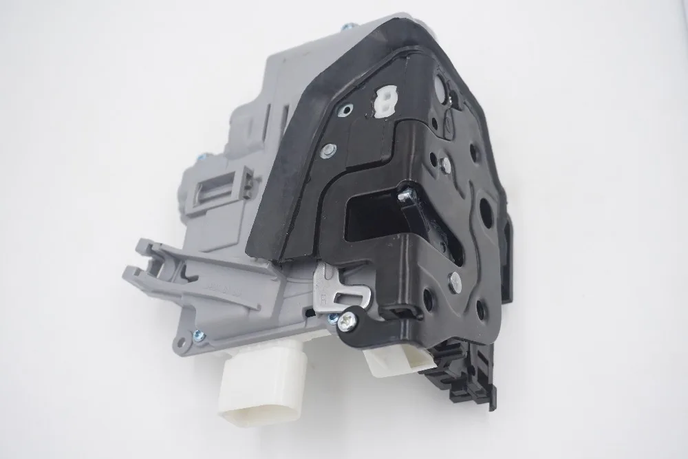 8J2837016A 3C2837016A передний правый центральный фотомеханизм для PASSAT B6 SKODA SUPERB AUDI A4 A5 Q3 Q5 Q7